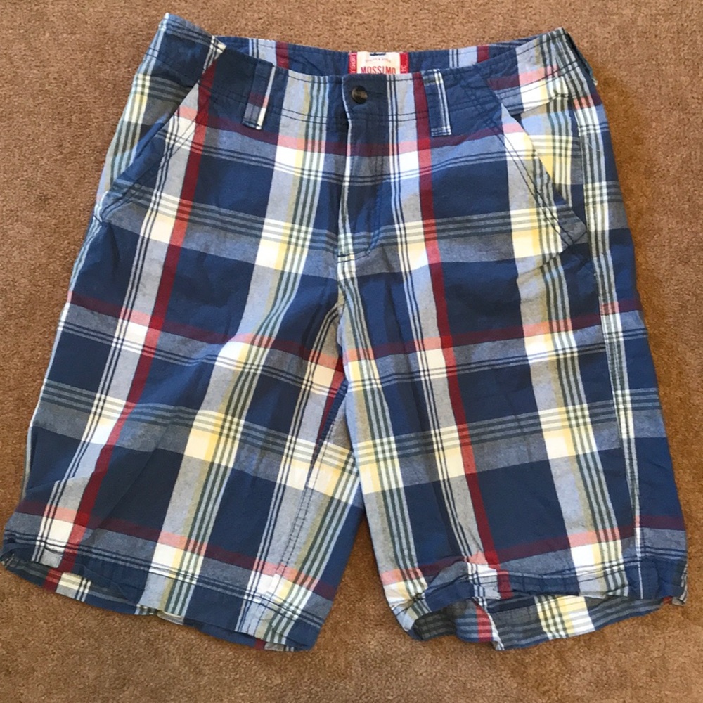 Mossimo size 34 Flat front shorts